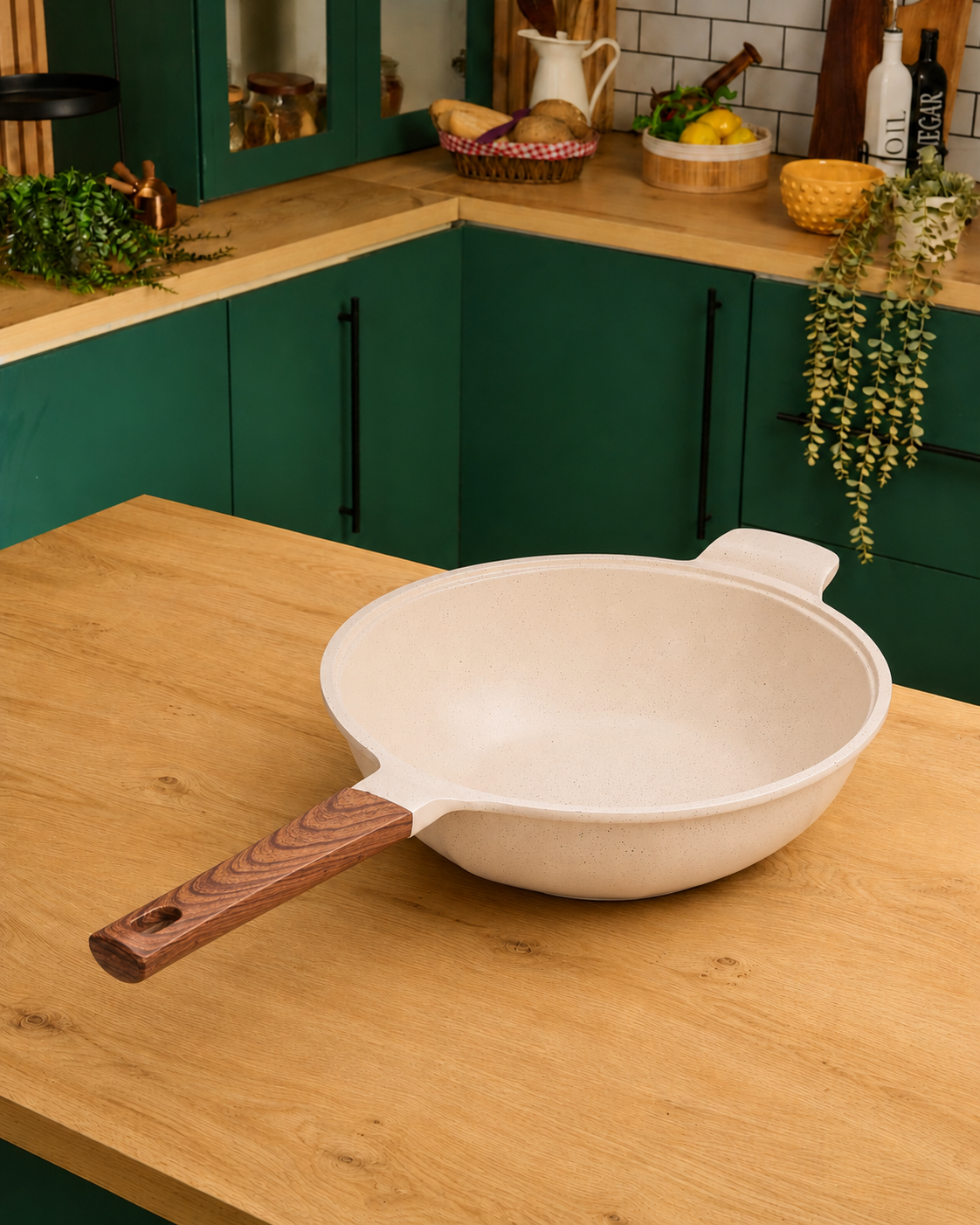 Granova cream non-stick wok 28 cm cooking vegetables in a modern kitchen